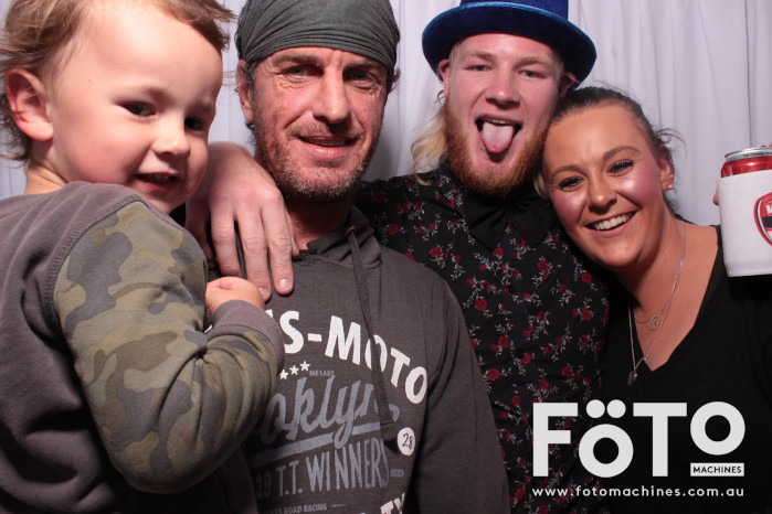 Billy's 21st | View more photos from the event at gallery.fotomachines.com.au/u/FOTOMachines/Billys-21st